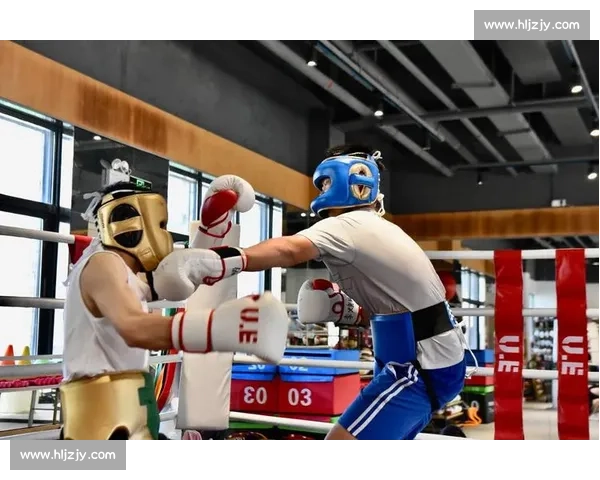 搞笑泰拳擂台大战逗趣瞬间连连观众笑翻天